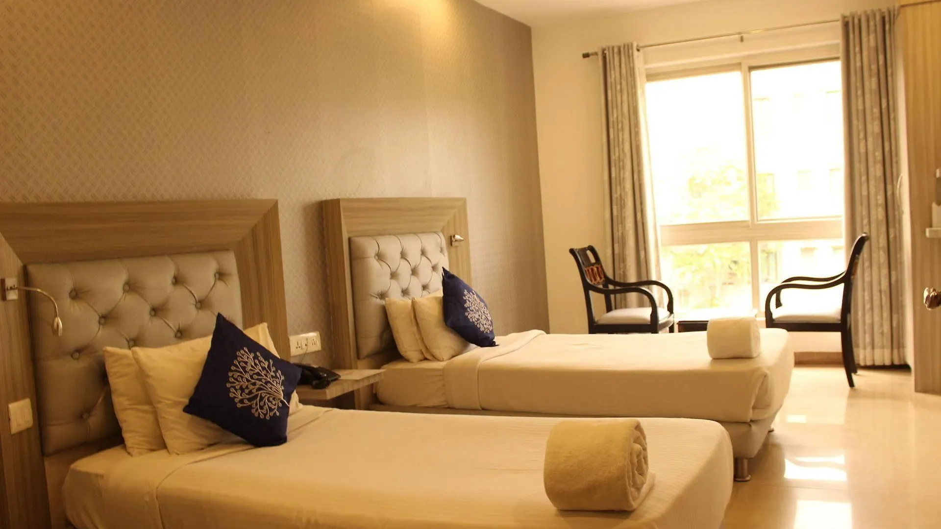 Tulalip Hotel Gurgaon 3*,  India